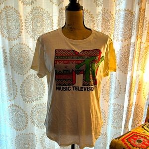 MTV Christmas T-shirt